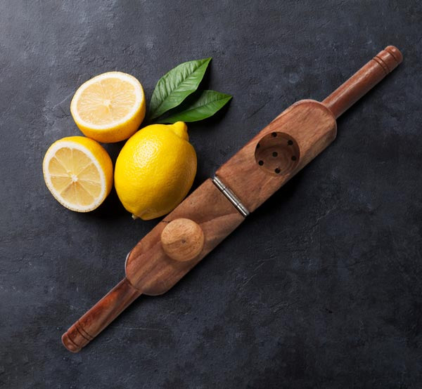 Lemon Squeezer - Wood (Premium) - Tredy Foods